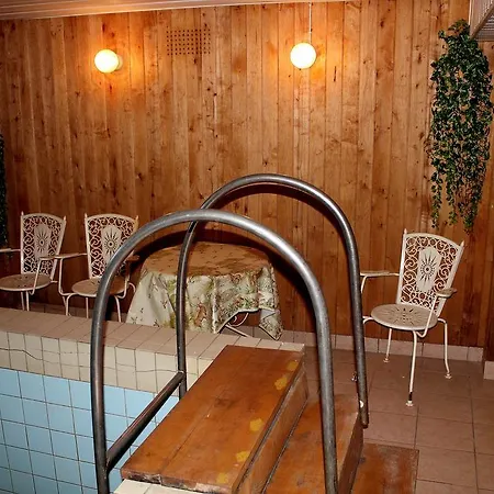 Paeaesuke Hotel